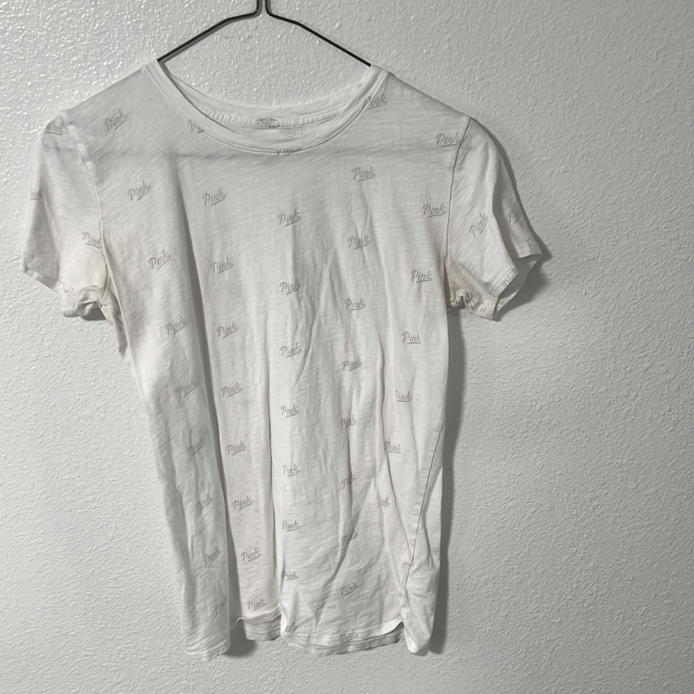 White short sleeve PINK t-shirt